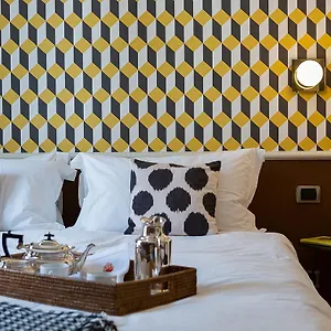 Zebra Naviglio בית הארחה