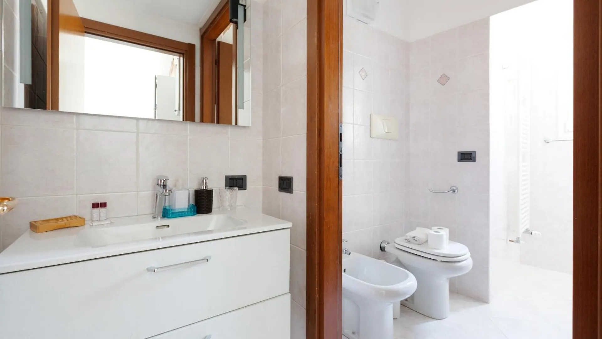 Milan Cosy Apartment - Urban Comfort