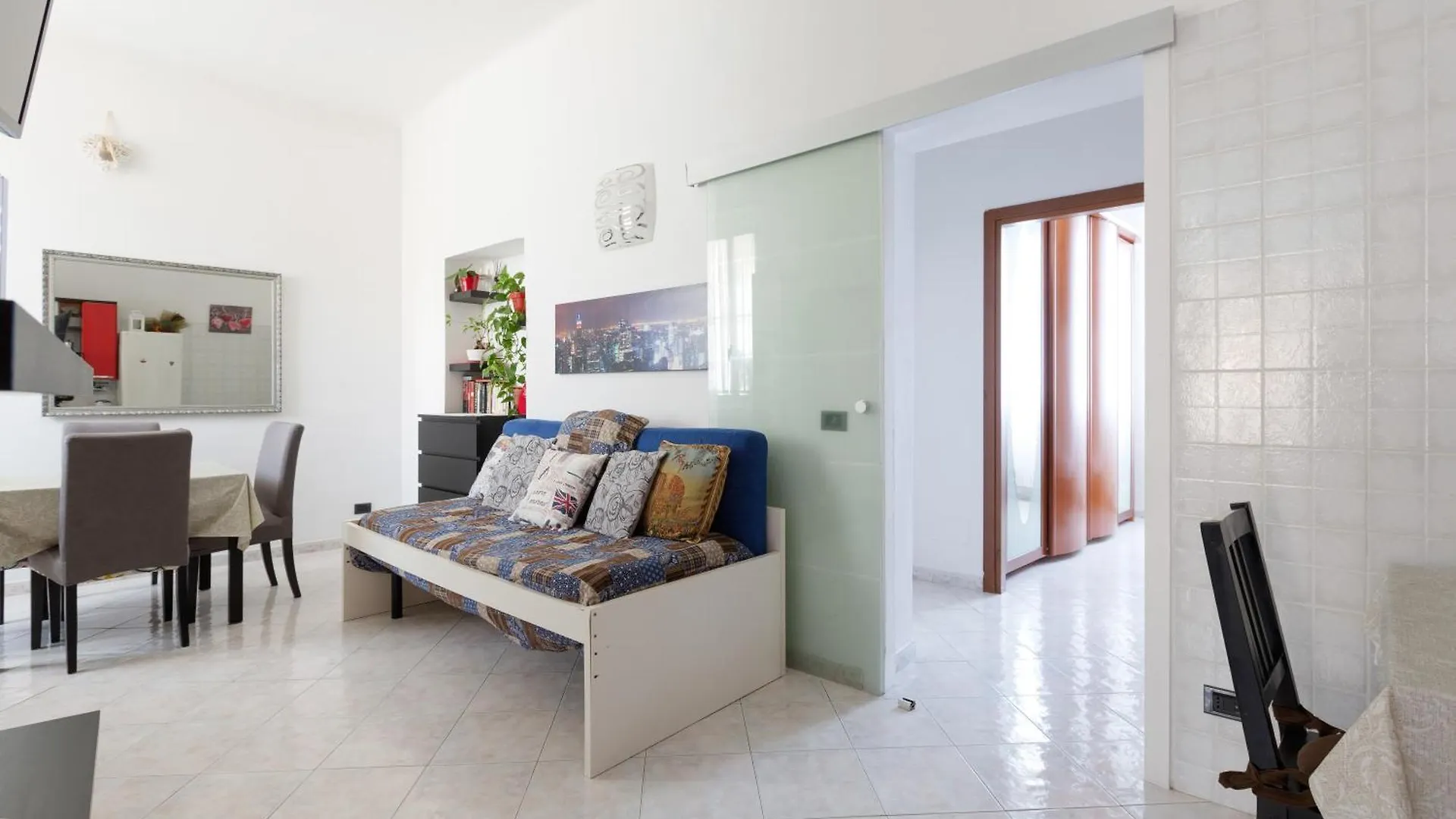 Milan Cosy Apartment - Urban Comfort