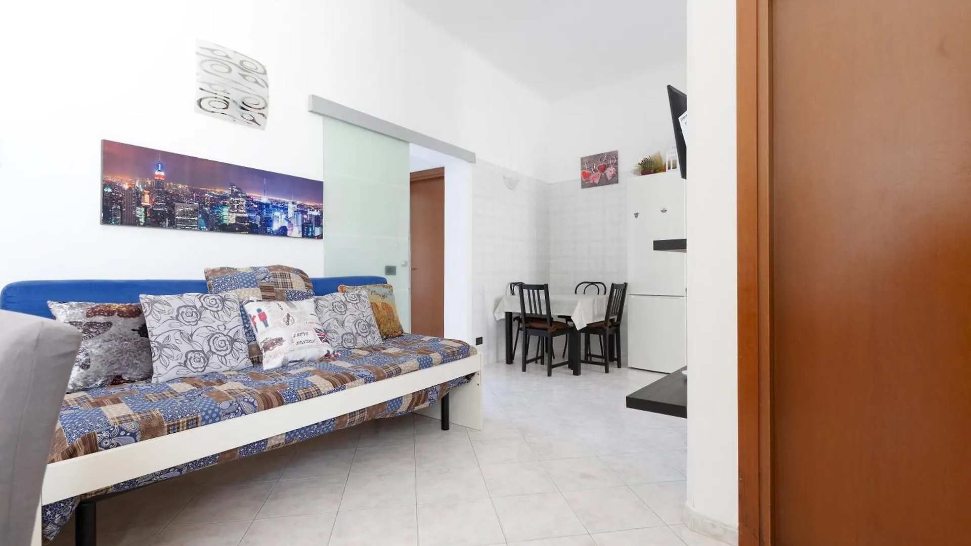 Milan Cosy Apartment - Urban Comfort Italy